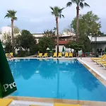 호텔 Malibu