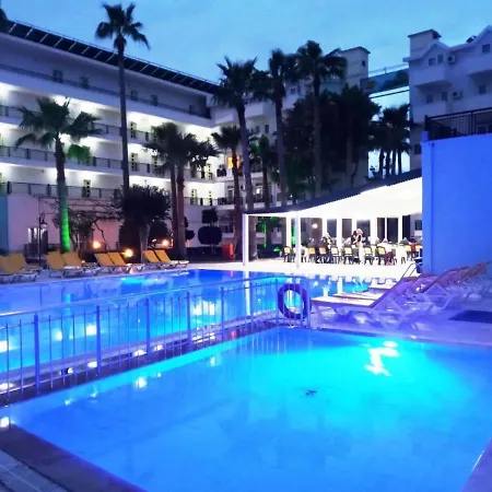 Malibu 4*